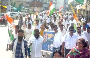 वोट चोरी के खिलाफ कांकेर में कांग्रेस का हल्लाबोल, भारी भीड़ के साथ धरना-प्रदर्शन पुतला दहन और रैली