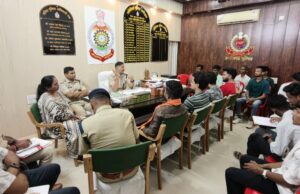 गणेश उत्सव को लेकर पुलिस एवं गणेश उत्सव समितियों की संयुक्त बैठक आयोजित ।