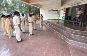 सीमावर्ती थानों का आकस्मिक निरीक्षण, सुरक्षा व्यवस्था को लेकर एसपी ने दिया निर्देश