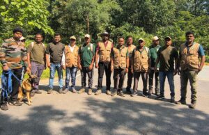 फंदामुक्त जंगल की ओर कदम: मद्देड़ बफर में एंटी-स्नेयर वॉक, स्निफर डॉग स्क्वाड ने दिखाई ट्रैकिंग की दक्षता