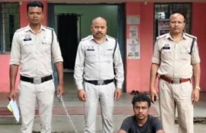 मोबाइल टावर से बैटरी चोरी करने वाला फरार आरोपी गिरफ्तार, तमनार पुलिस ने चोरी की 2 बैटरियां की बरामद कर भेजा जेल