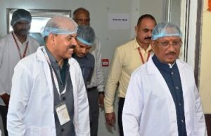 इंदिरा गांधी कृषि विश्वविद्यालय, परिसर में अत्याधुनिक बायोसेफ्टी प्रयोगशाला स्थापित छत्तीसगढ़ में जैव-सुरक्षा अनुसंधान को मिलेगी नई ऊंचाई, बीएसएल-3 प्रयोगशाला से खुलेंगे वैज्ञानिक नवाचार के नए द्वार : मुख्यमंत्री विष्णु देव साय
