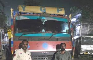 पूंजीपथरा पुलिस की अवैध कबाड़ परिवहन पर एक और बड़ी कार्रवाई