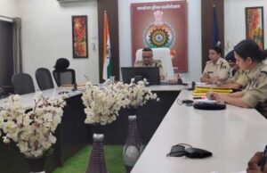 आईजी रामगोपाल गर्ग ने ली बिलासपुर रेंज के पुलिस अधीक्षकों एवं राजपत्रित अधिकारियों की उच्चस्तरीय समीक्षा बैठक ।