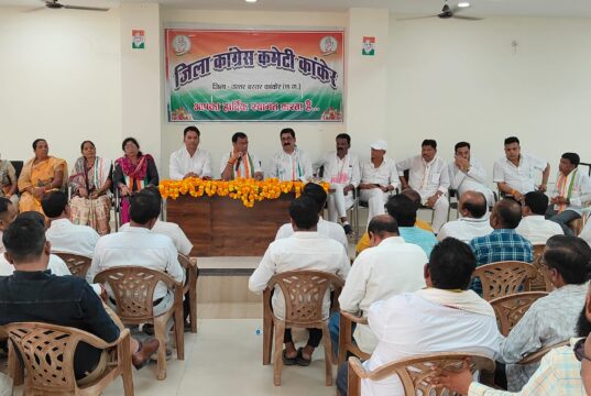 कांकेर में कांग्रेस की प्रेस वार्ता: वोट चोरी और SIR प्रक्रिया पर उठाए सवाल, चुनाव आयोग से पारदर्शिता की मांग