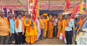 ग्राम पंचायत भरारी दर्रीपारा में अखंड नवधा रामायण का भव्य शुभारंभ
