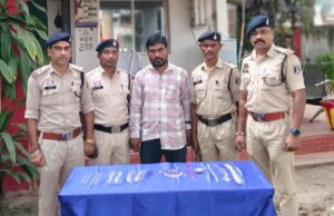 थाना चारामा पुलिस ने चोरी के प्रकरण में त्वरित कार्रवाई करते हुए आरोपी को 24 घंटे के भीतर किया गिरफ्तार ।