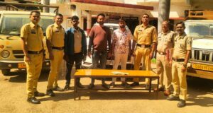 नरहरपुर पुलिस ने 40 गौवंश की तस्करी के प्रकरण मे 03 फरार मुख्य आरोपीयों को किया गिरफ्तार, एवं 01 हुंडई क्रेटा व 2 पिकअप वाहन जप्त।